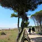 Lägenhet One Life Suites-8 By Interhome Bibione