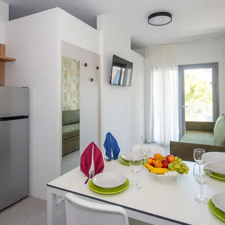 One Life Suites-8 By Interhome Apartment